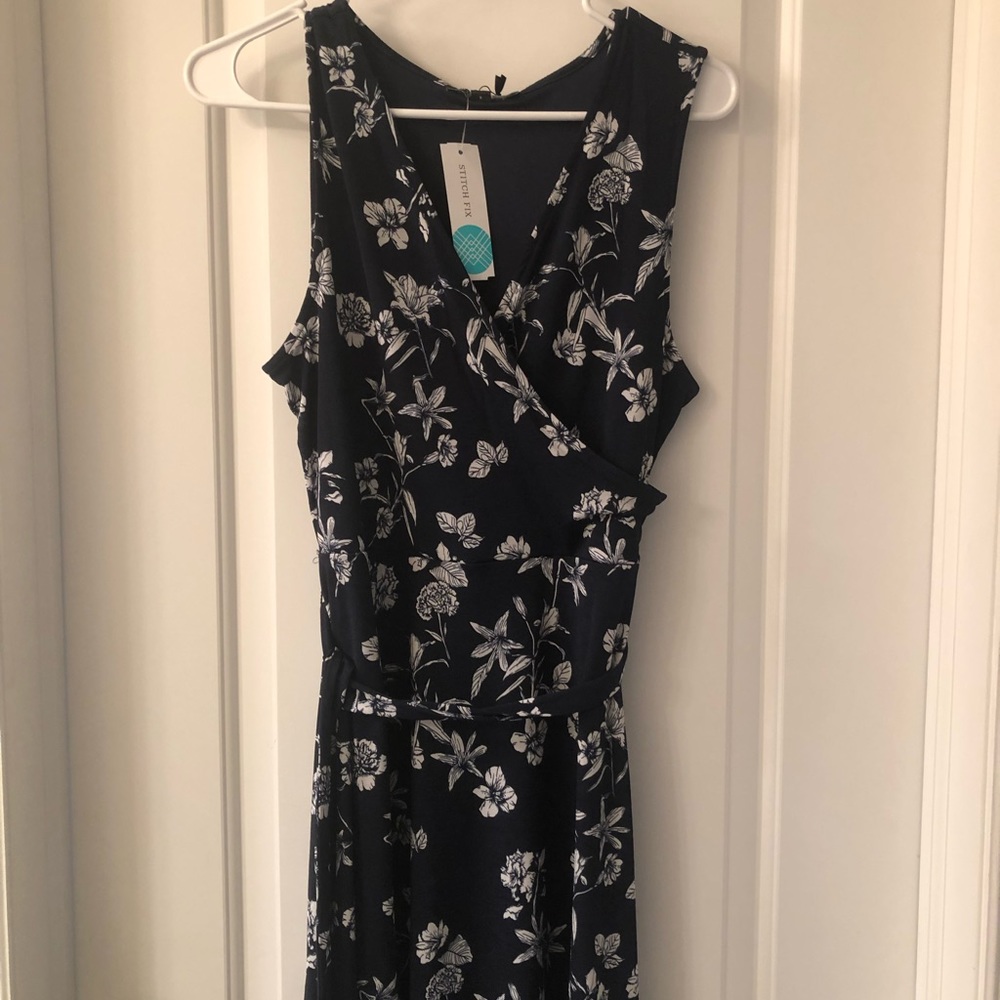 41 Hawthorn Navy Blue Floral Sleeveless Wrap Dress